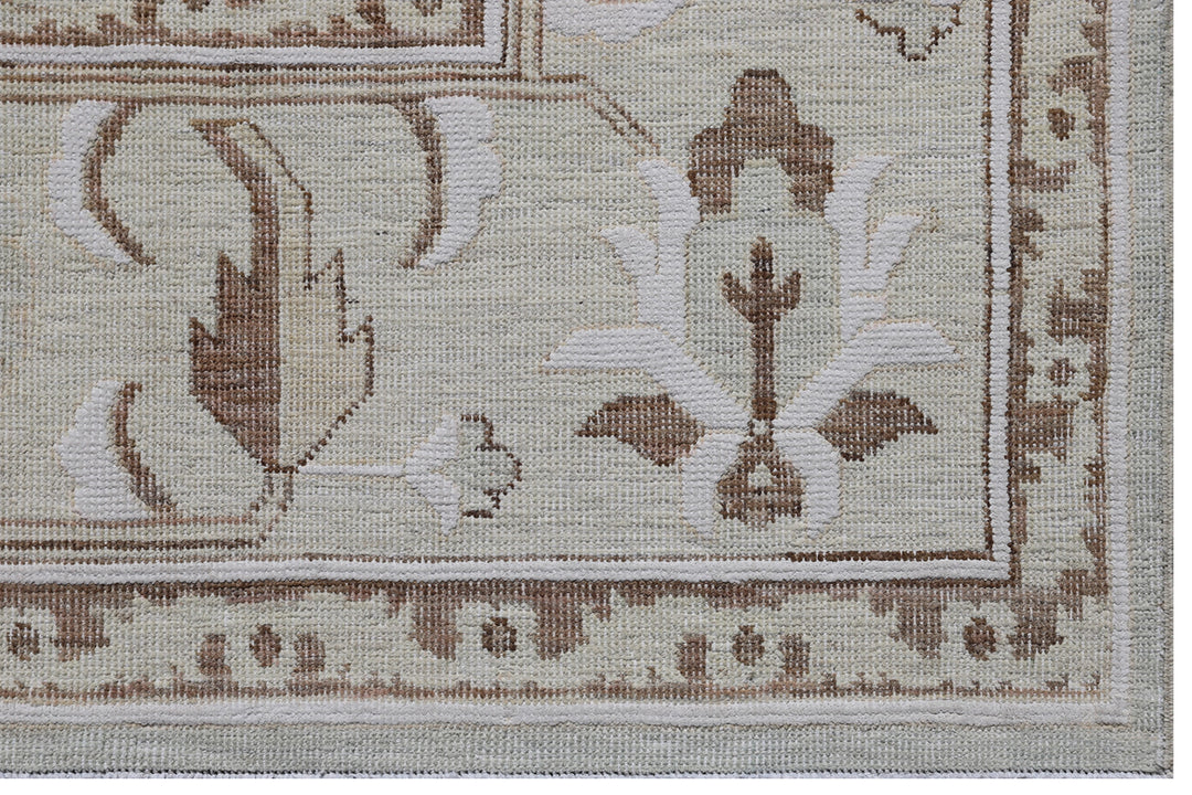 6'x8' Small Sultanabad Design Ariana Traditional Hand Knotted Wool Rug