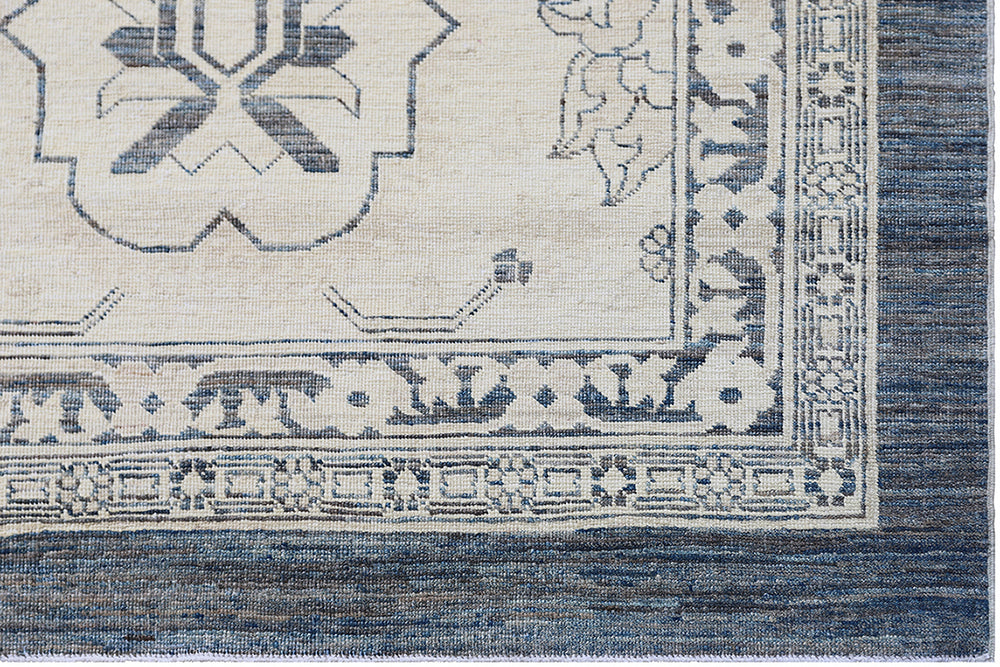 Navy and White | Agra Design | Luxury Palace Rug