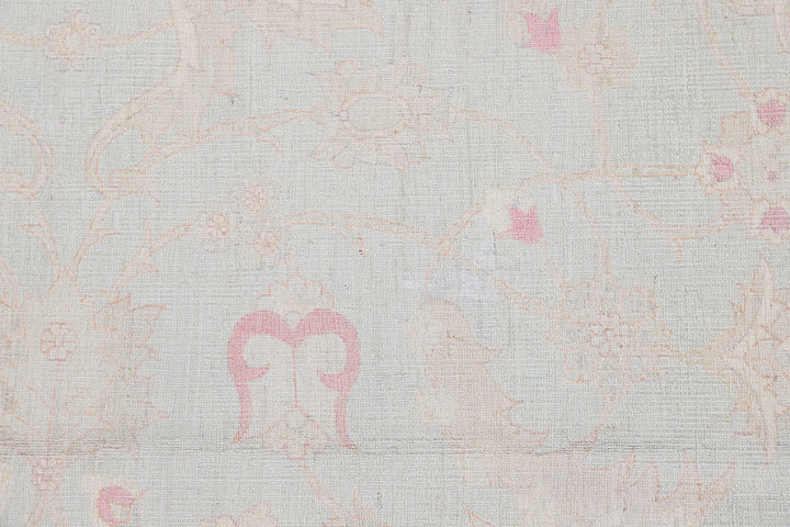 8'x10' Green Pink Polonaise Design Ariana Wool Hand Knotted Luxury Collection Rug