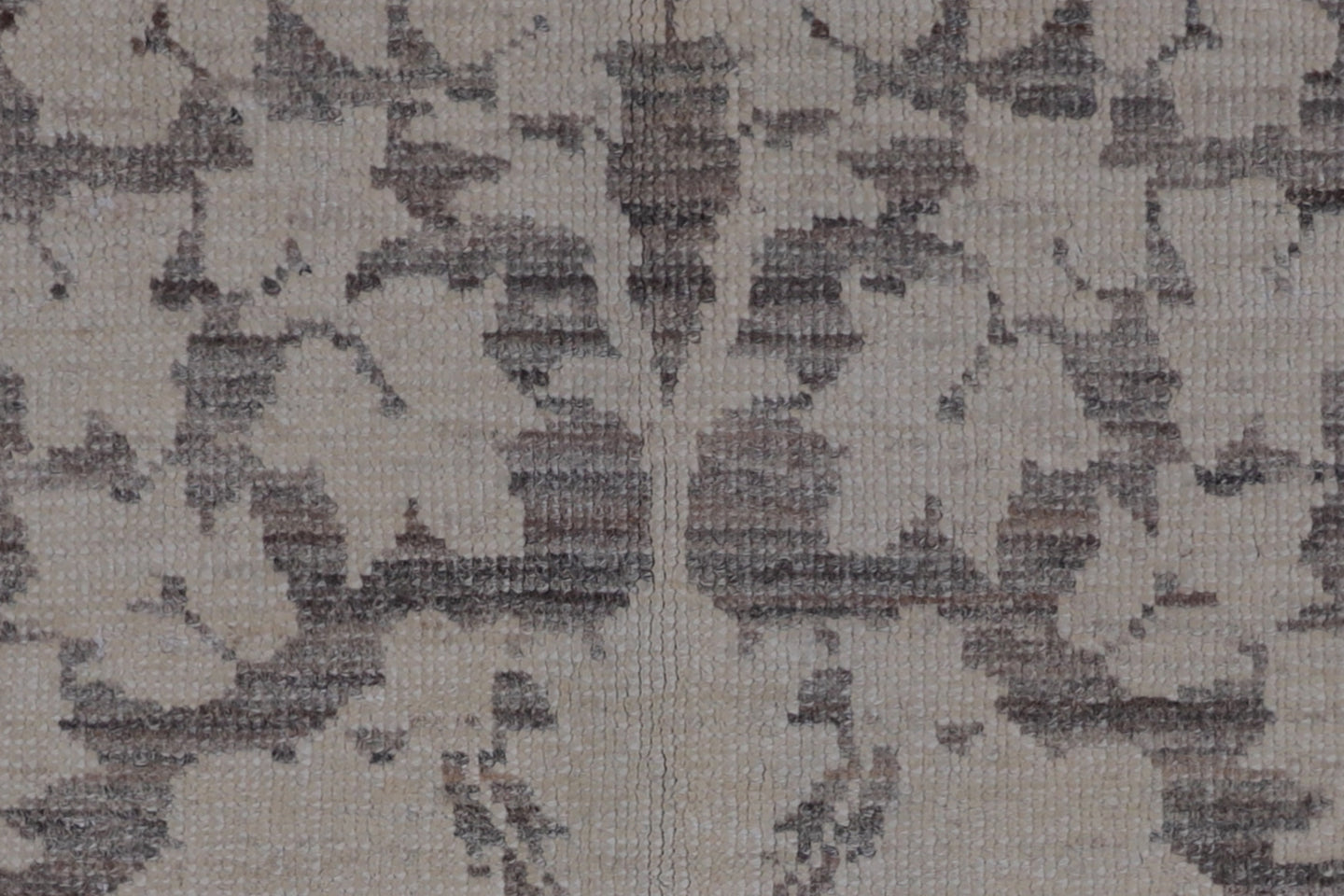 2.2 x 2.2 Ariana Transitional Brown Ivory Small Rug