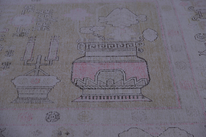 6'x10' Vintage Khotan Traditional Rug