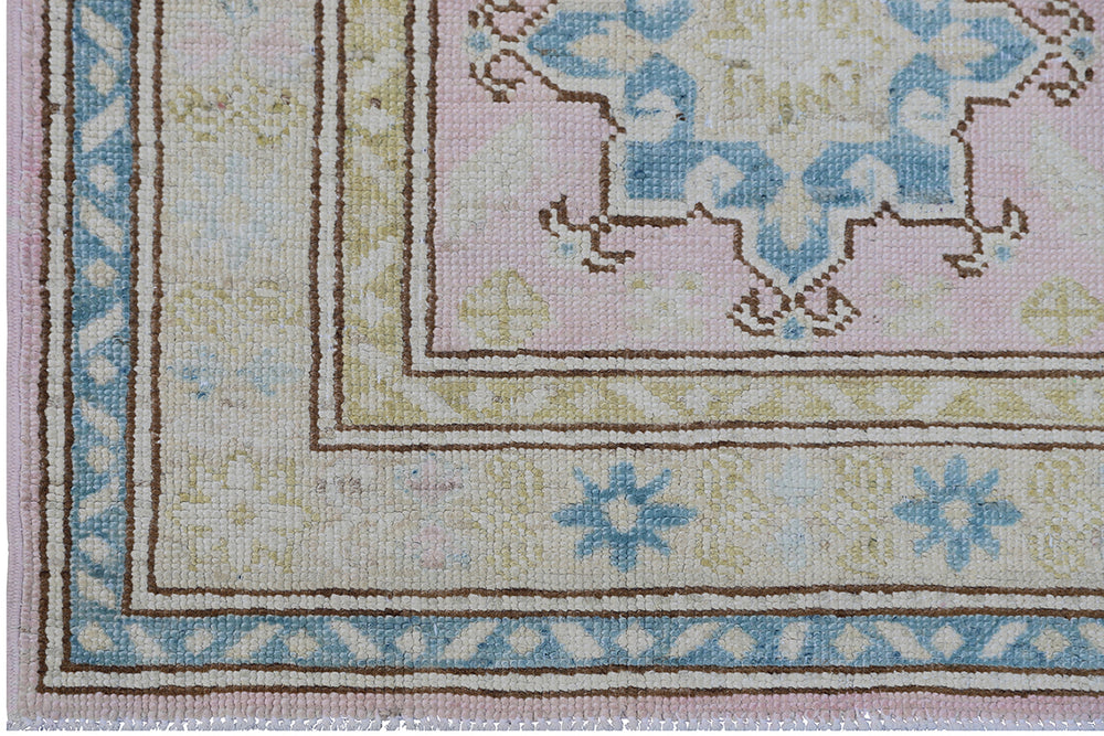 Small Pink Wool Area Rug | Caucasian Design Rug