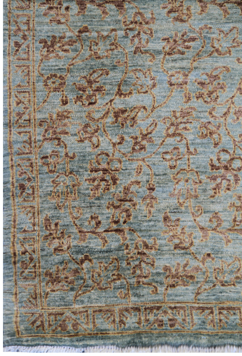 3'x10' Grey Blue Gold Hand-Knotted Floral design Runner Area Rug.