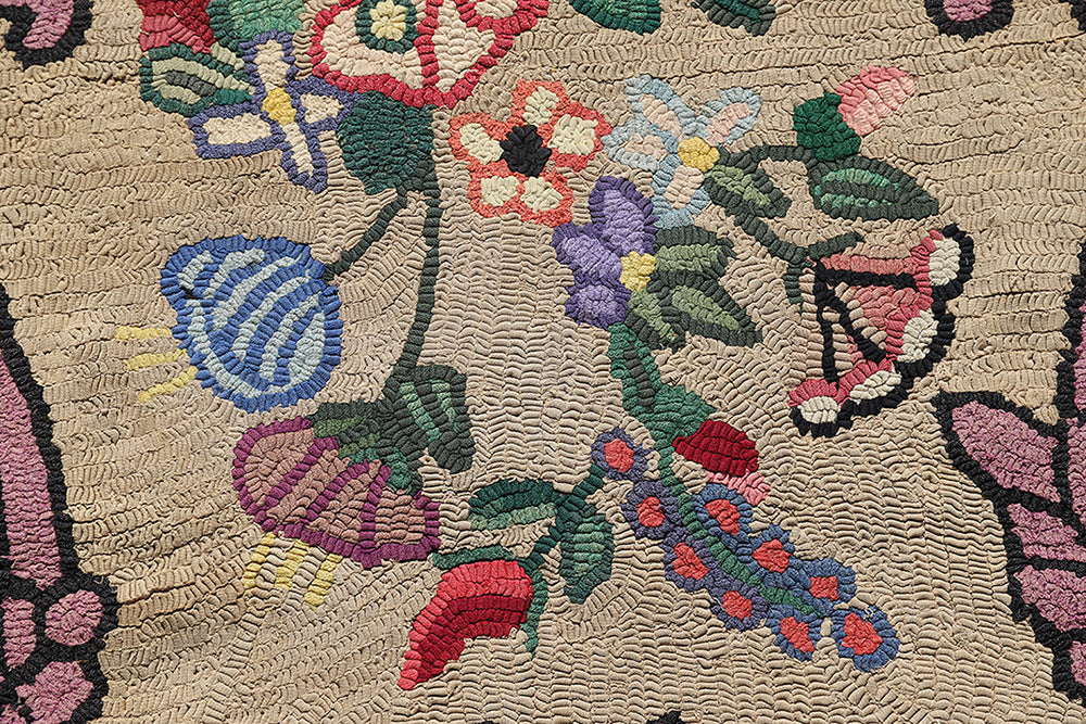 Antique American Hooked Rug | Floral Small Area Rug