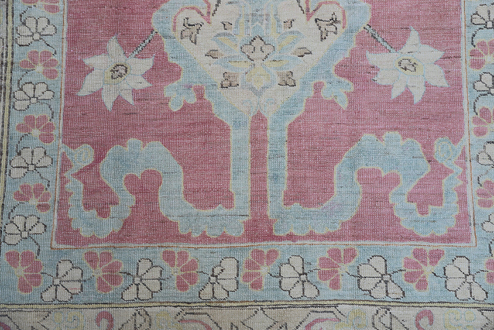 4'x6' Hand-Knotted Turkish Anatolian Prayer Rug – Pink & White Geometric Rug