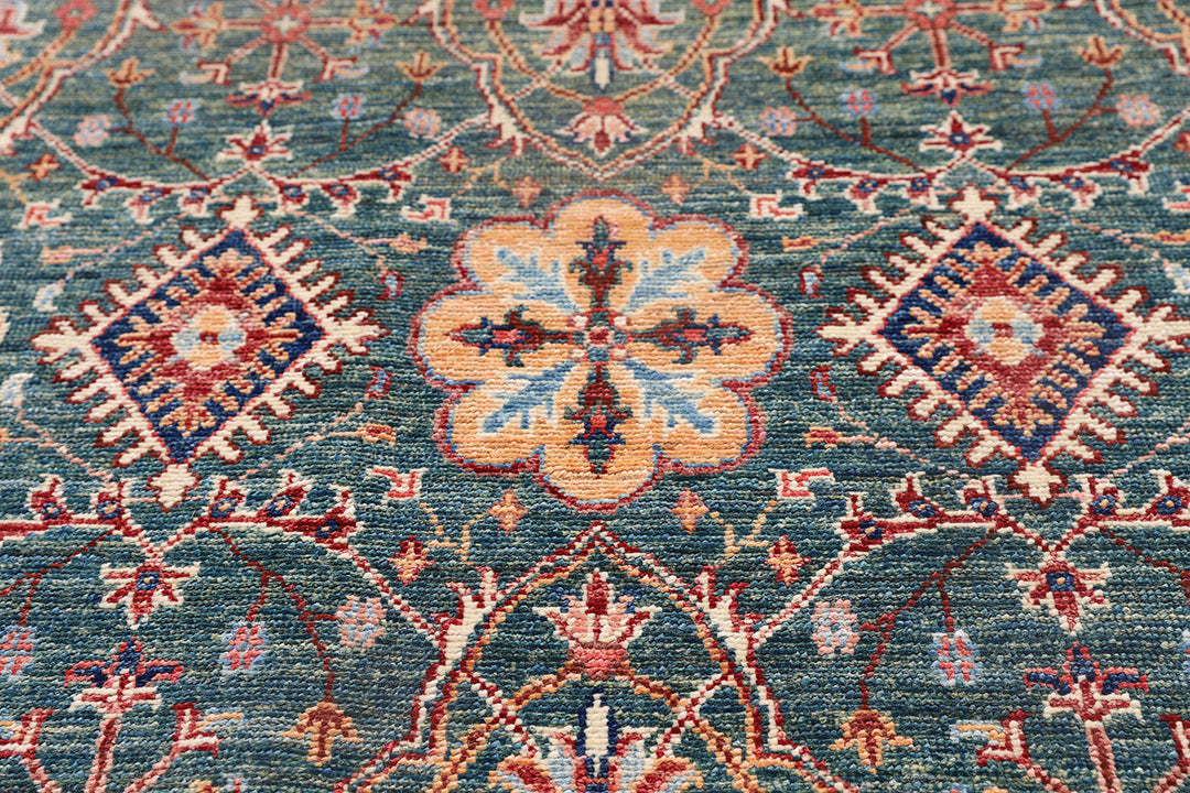 5’x31’ Ariana Traditional Wool Runner Rug – Green Floral with White Border