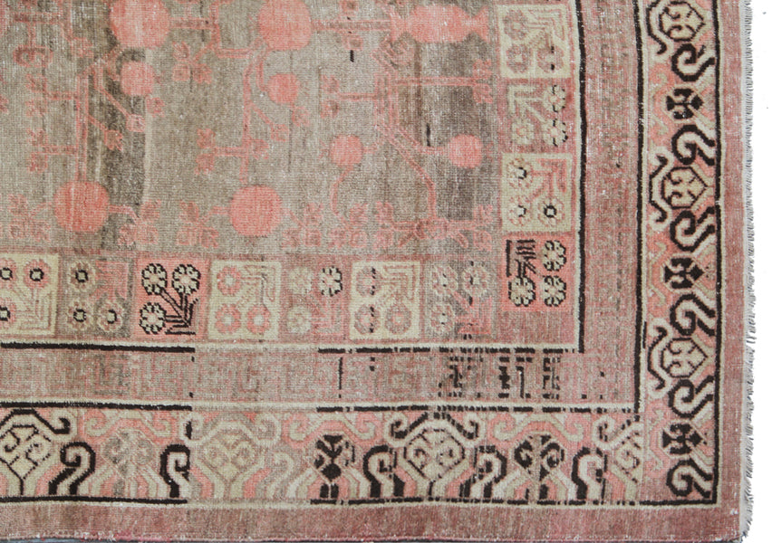 8'x16' Antique Grey and Pink Samarkand Wool with Pomegranate Design Area Rug