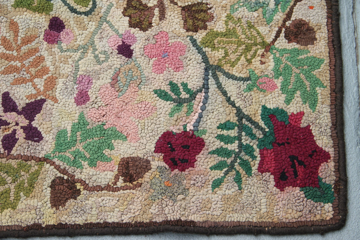 8'x10' Antique American Hooked Rug