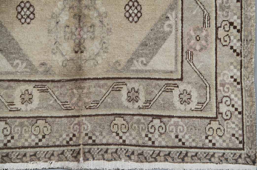 7.09 x 4.07 Antique Samarkand