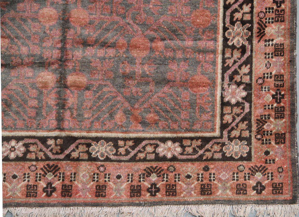 Vintage Rug | Samarkand | Grey, Nay & Red Wool Rug