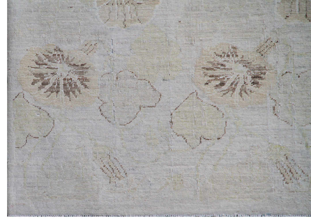5'x7' Hand-Knotted Afghan Floral Rug with Silk Highlights – Vintage Style | Ariana Rugs