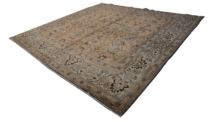 10'x10' Vintage Soft Color Floral Tabriz Rug