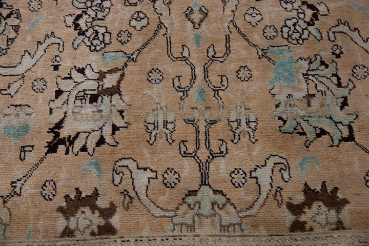 10'x10' Vintage Soft Color Floral Tabriz Rug