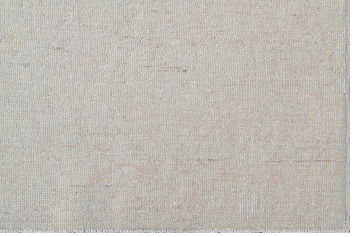 6'x7' Pale White Agra Rug | Hand-Knotted | Ariana Vintage Rug