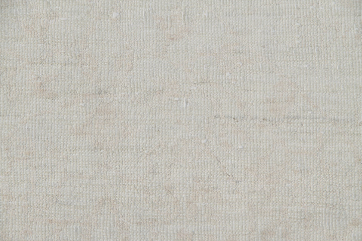6'x7' Pale White Agra Rug | Hand-Knotted | Ariana Vintage Rug