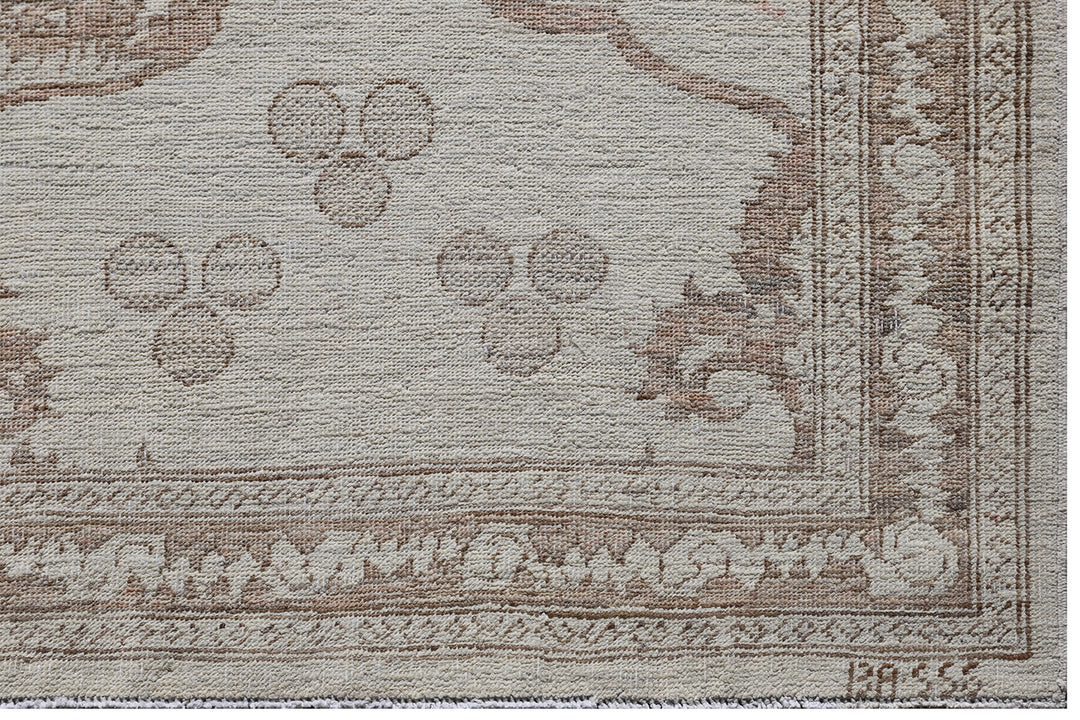 7'x10' Wool Rug | Modern Rug | Floral Area Rug