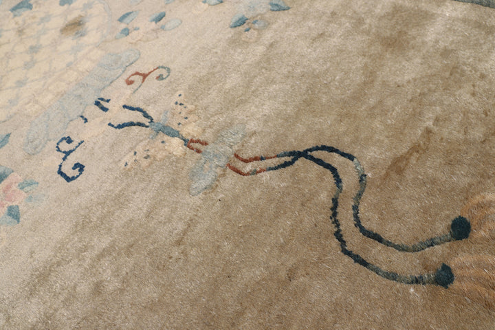 8'x10' Vintage Chinese Art Deco Rug | Cream & Tan Rug