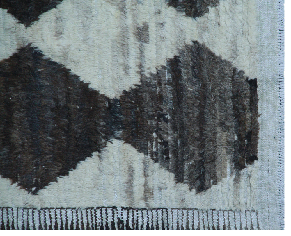 9'x11' Moroccan Style| Brown and Ivory| Diamond Checkered Pattern |Barchi Area Rug