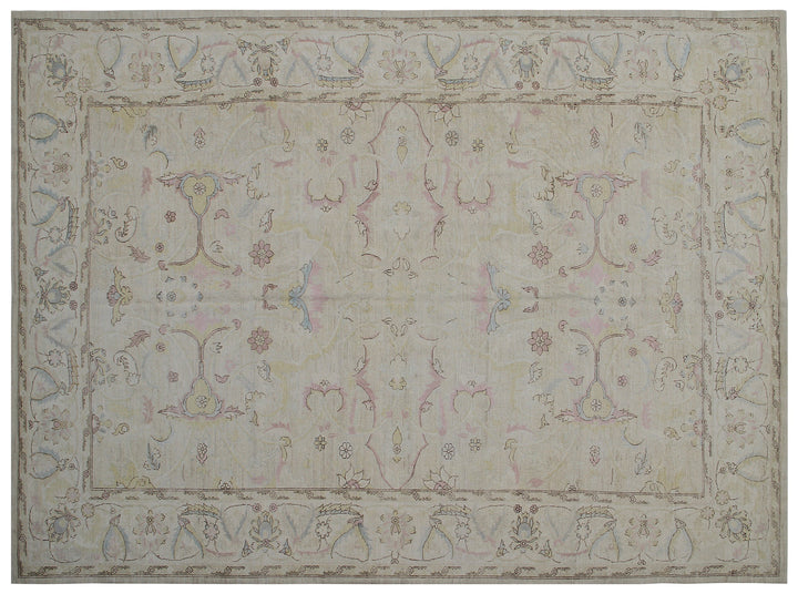 9'x6' Ariana luxury Polonaise design rug in soft pink and cream organic wool with silk highlights