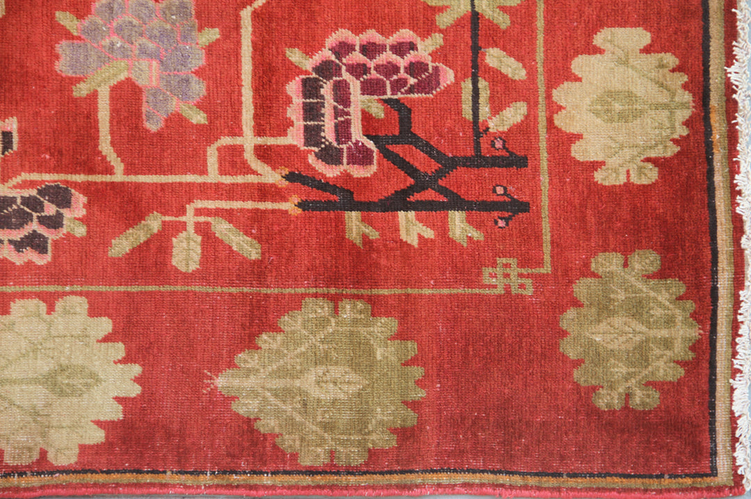 Pictorial Wool Area Rug |Vintage Khottan | Red, Green and Black