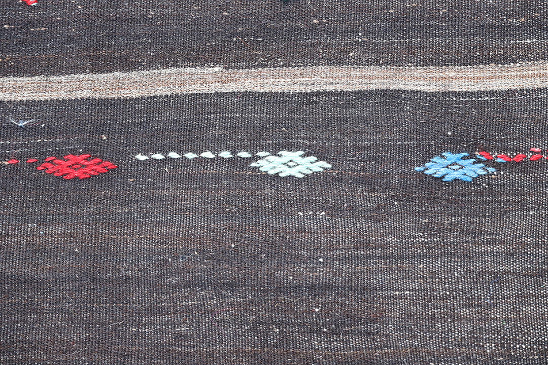 Ariana Rugs – One-of-a-Kind Black and White Tribal Kilim (8x11)