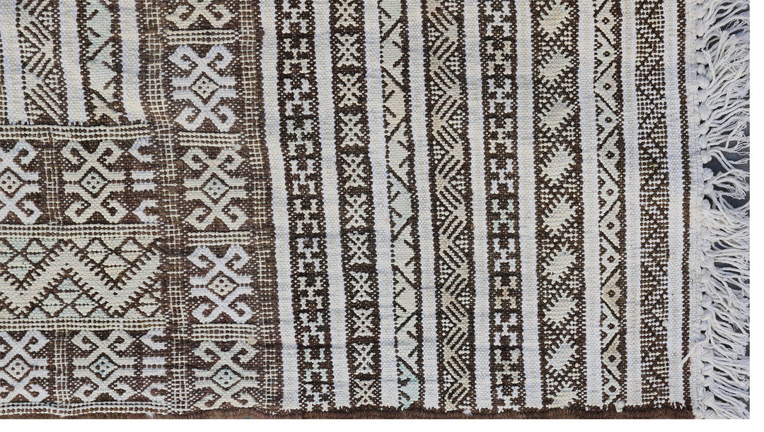 Large Vintage Kilim | Moroccan | Geometric Embroidered Kilim