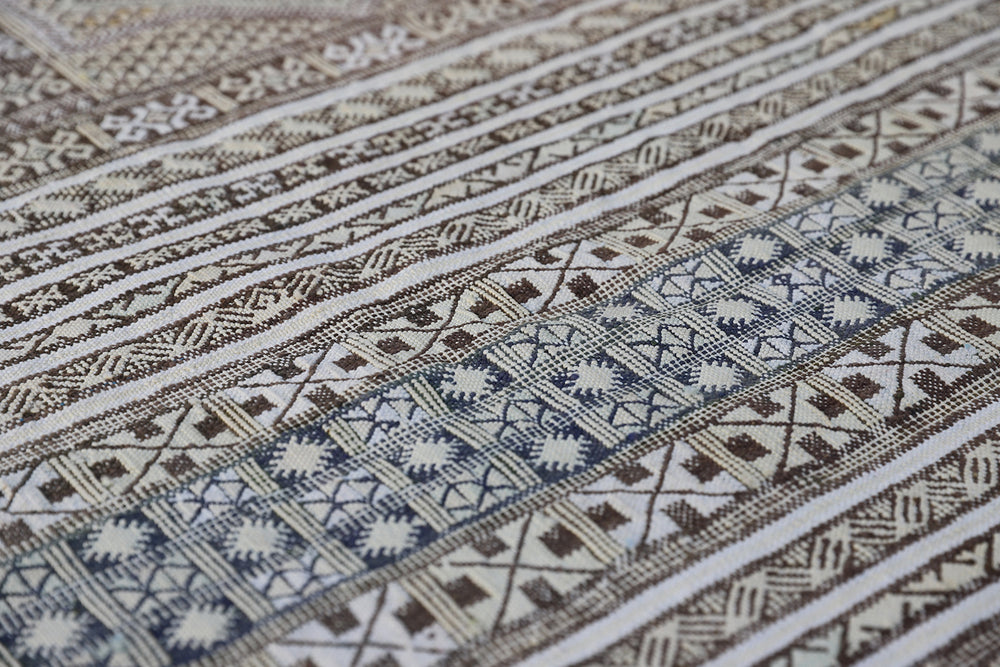 Large Vintage Kilim | Moroccan | Geometric Embroidered Kilim